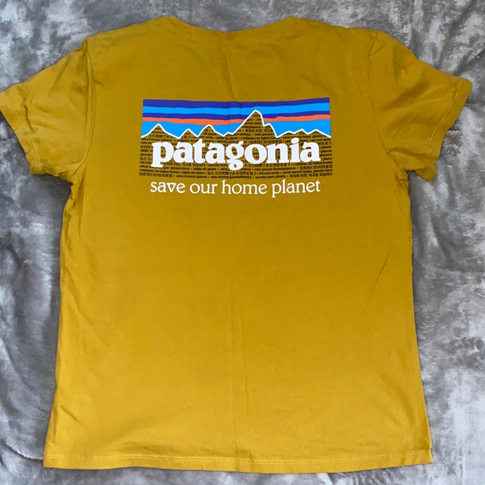 Patagonia P-6 Mission Organic T-Shirt / P-6 Logo Responsibili-Tee - Women Sm